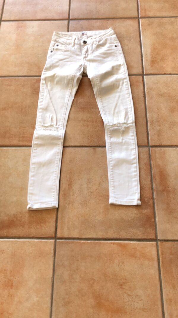 Set broeken van het merk Tumble 'N Dry Maat 152 broek 2